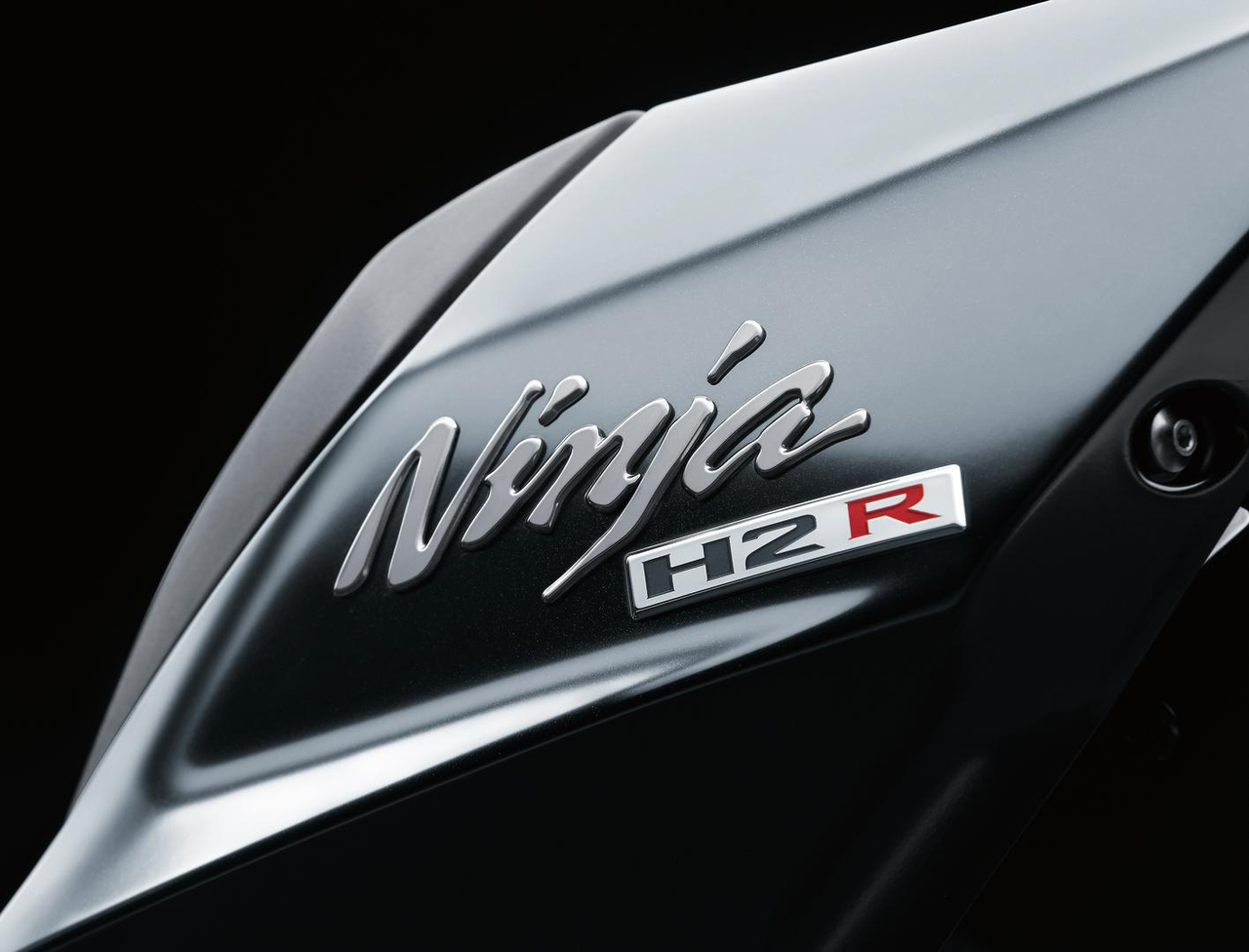 Original Kawasaki High-Tech-Lackierung