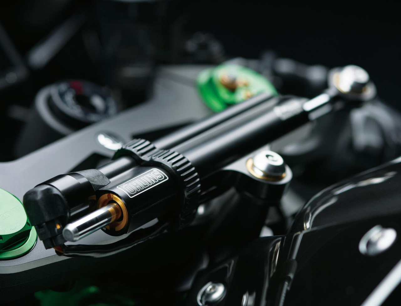 Elektronischer Öhlins-Lenkungsdämpfer