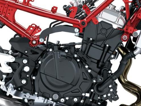 Neuer, hubraumstärkerer Motor