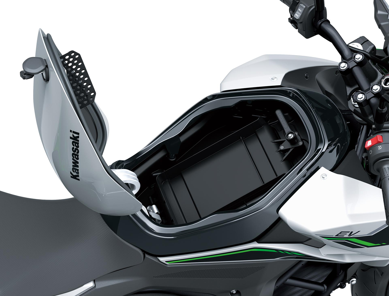 Stauraum unter dem "Tank"